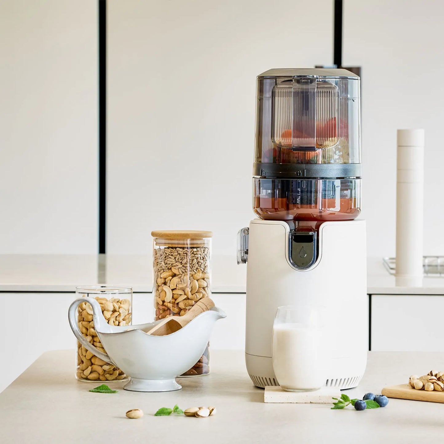 Hurom E50ST Slow Juicer, Mushroom White – Affordable, Hands-Free Juicing for Everyday Wellness
